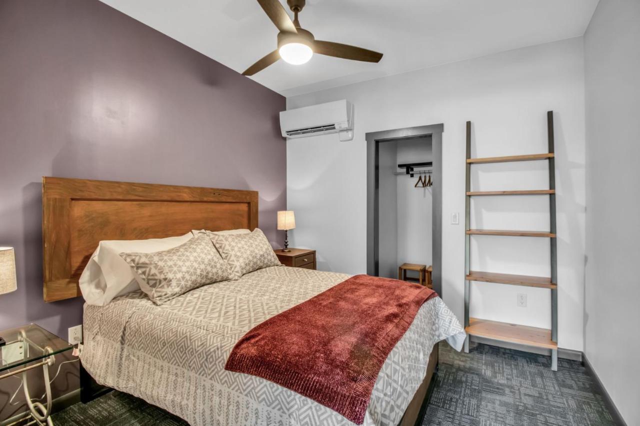 Webber Hotel Lyndonville Екстер'єр фото