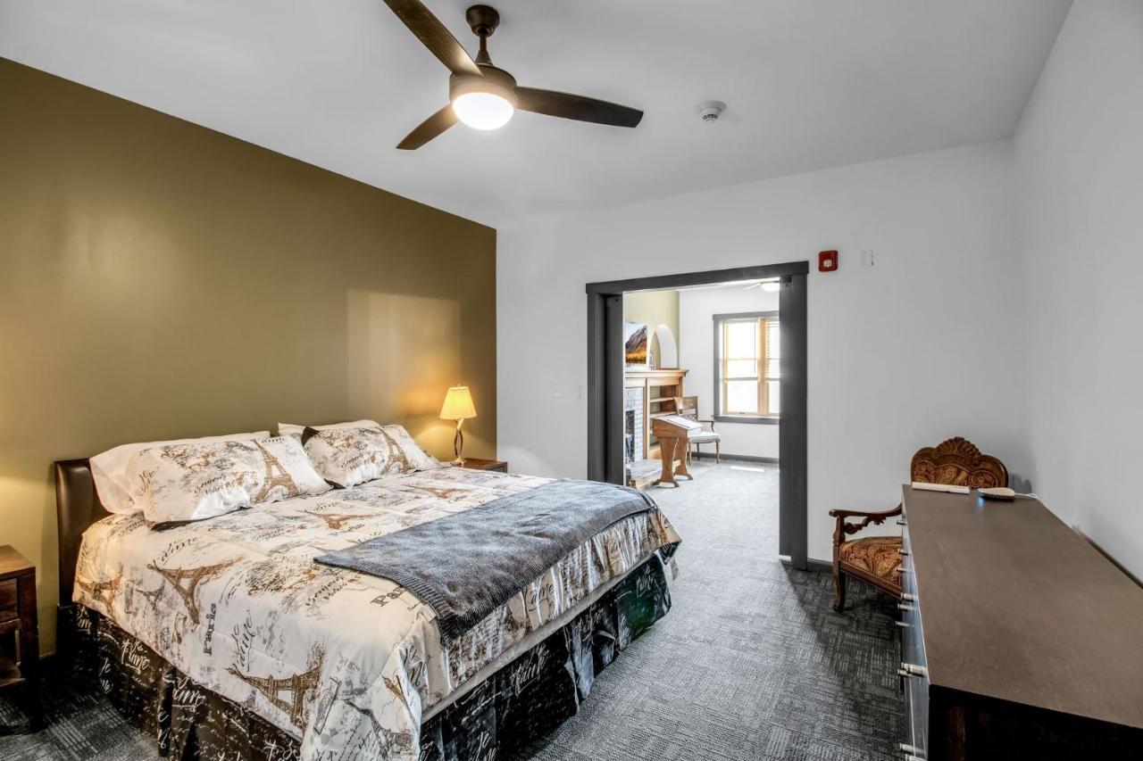 Webber Hotel Lyndonville Екстер'єр фото
