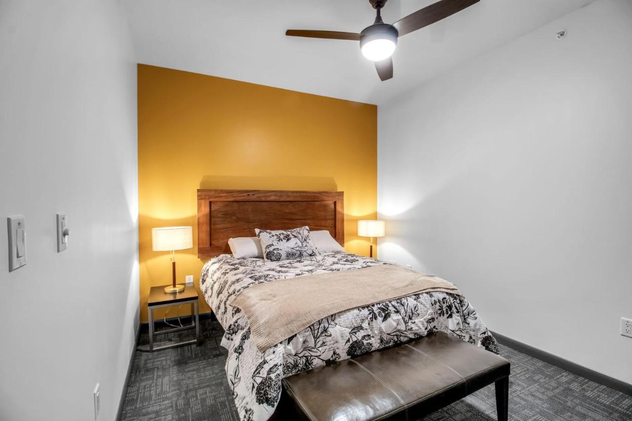 Webber Hotel Lyndonville Екстер'єр фото