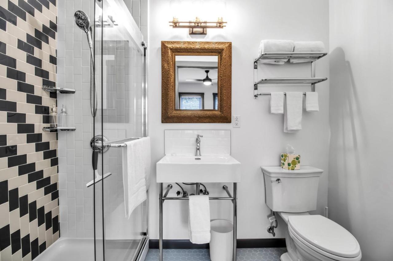 Webber Hotel Lyndonville Екстер'єр фото